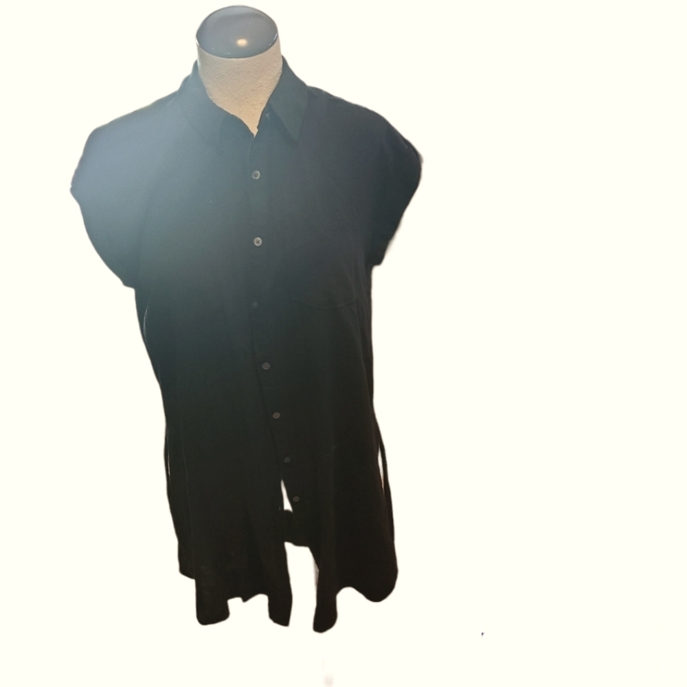 Loft, Black tunic. Button down. Short sleeve. High/low